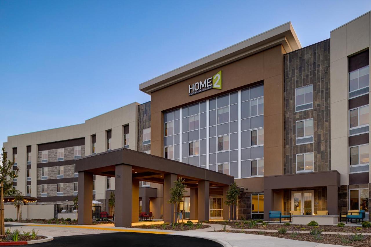 Home2 Suites By Hilton Petaluma Exterior photo